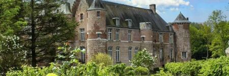 Le plus beau village de France : Esquelbec, à visiter de toute urgence