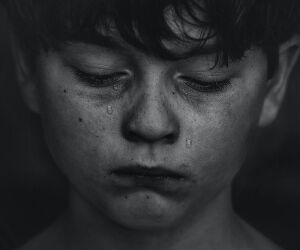 Les traumatismes d’enfance peuvent-ils déclencher des maladies d’adulte ?